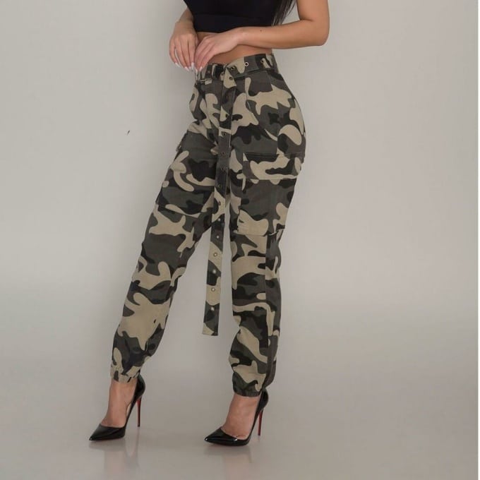 Treillis militaire de combat pour les femmes - Top Militaire