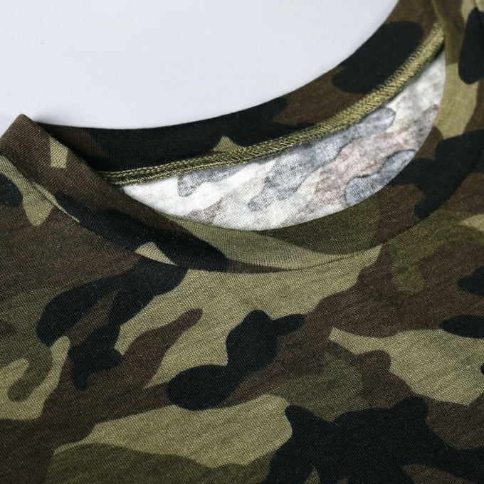 T-shirt camouflage manches courtes pour femme - Top Militaire