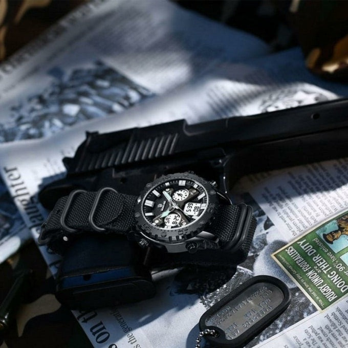 Montre de sport militaire en acier argenté - Top Militaire