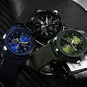 Montre militaire bracelet en nylon