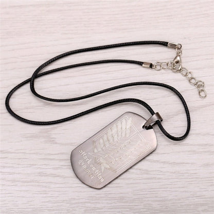 Collier avec pendentif en métal ailes de la liberté - Top Militaire