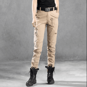 Treillis militaire pour les femmes modernes