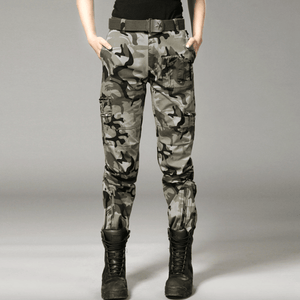 Treillis militaire pour les femmes modernes