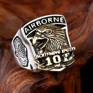 Bague militaire parachutiste