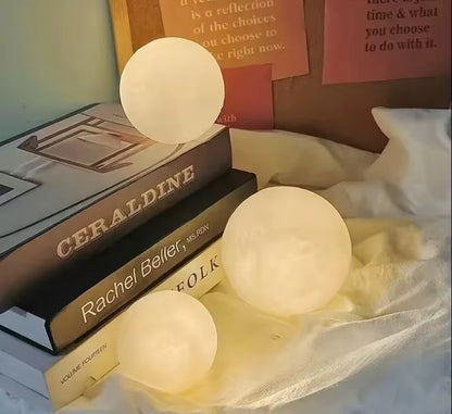 Lampe Lune 3D Peinte à la Main – Veilleuse Rechargeable & Décoration - Top Militaire
